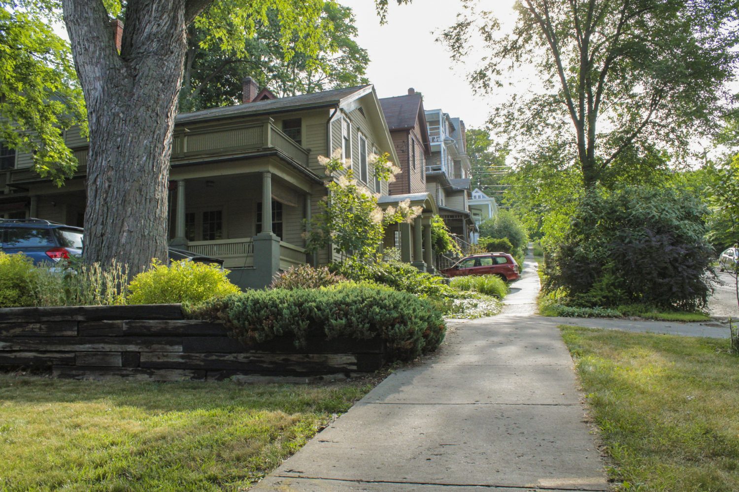 East Hill Neighborhood Apartments C.S.P. Management